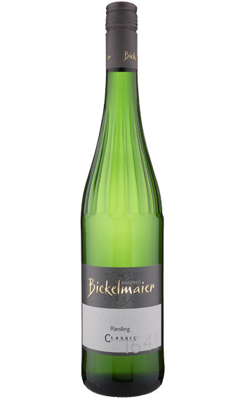 Riesling Classic 2022 - Weingut Manfred Bickelmaier Riesling Classic 2022 - Weingut Manfred Bickelmaier