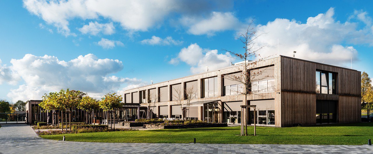 hq_1280x1280 hq_1280x1280